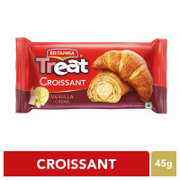 Britannia Treat Vanilla Creme Croissant Cream Roll 45 G