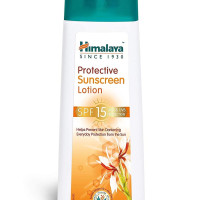 Himalaya Herbals Protective Sunscreen Lotion, 50ml