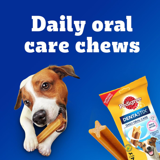 Pedigree Dentastix Oral Care Dog Treat, Adult Small Breed (5-10 kg), 110 g, Recommended by Vets, Supports Gum Health, Reduces Risk of Gum Diseases