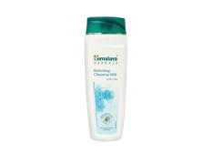 Himalaya Herbals Refreshing Cleansing Milk, 100ml