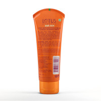 Lotus Herbals Tinted Sunscreen Spf 40 Cream| Non-greasy | Lightweight | Instant BB Glow | All Skin Types |50g