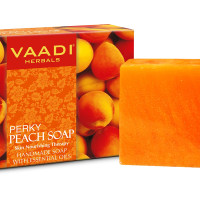 Vaadi Herbals Perky Peach Soap with Almond Oil, 75g