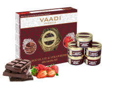 Vaadi Herbals Deep Moisturising Chocolate Spa Facial Kit with Strawberry Extract, 270g