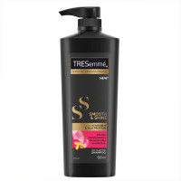 TRESemme Smooth and Shine Shampoo, 580ml