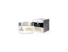 Olay Natural Aura Day Cream with SPF 15 | Glowing Radiance Cream | With Niacinamide and Vitamin E | Normal, Oily, Dry, Combination Skin | 50g