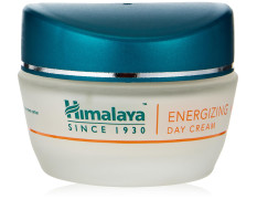 Himalaya Clear Complexion Brightening Day Cream Brightens