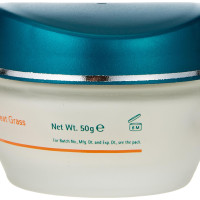 Himalaya Clear Complexion Brightening Day Cream Brightens