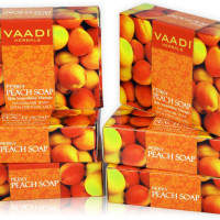 Vaadi Herbals Super Value Perky Peach Soap with Almond Oil, 75gms x 6