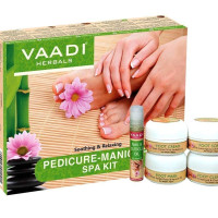 Vaadi Herbals Soothing and Refreshing Pedicure Manicure Spa Kit, Cream and Oil Set, 135g Vaadi Herbals Soothing and Refreshing Pedicure Manicure Spa Kit, Cream and Oil Set, 135g