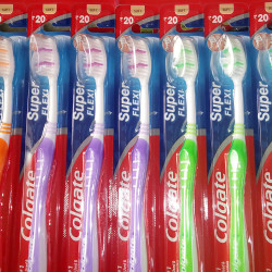 Colgate Super Flexi Toothbrush - Soft (Colour May Vary)