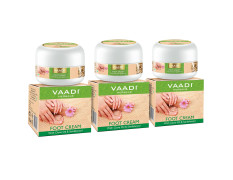 Vaadi Herbals Foot Cream, Clove and Sandal Oil, 30g x 3