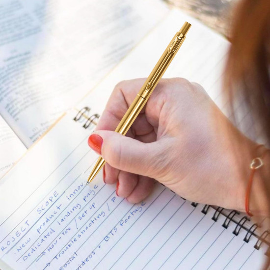 Parker Classic Gold Trim Ball Pen | Blue Ink | Ballpoint Pen for Smooth Writing | Iconic Parker Craftsmanship | Premium Gifting Choice