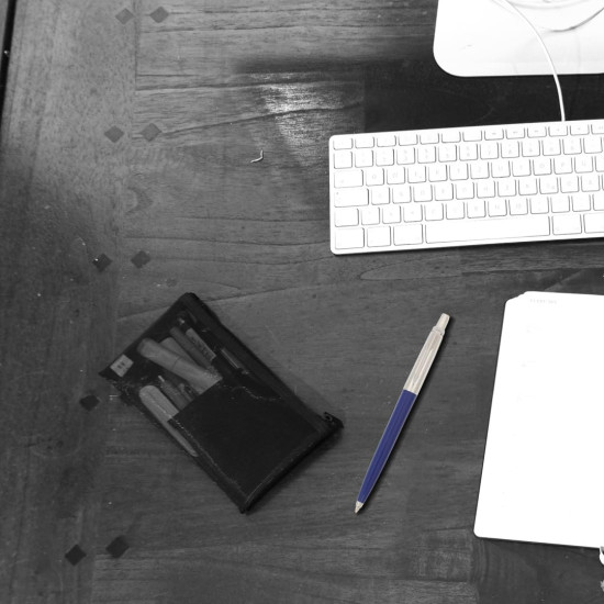 Parker Jotter Standard Chrome Trim Ballpoint Pen | Ink Color Blue | Blue Body Color | Designed for Students, Writers, and Professionals Parker Jotter Standard Chrome Trim Ballpoint Pen | Ink Color Blue | Blue Body Color | Designed for Students, Writers, and Professionals