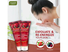 Vaadi Herbals Value Pack of Strawberry Scrub Face Wash with Mulberry Extract, 4 x 60ml