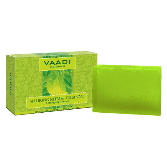 Vaadi Herbals Alluring Neem Tulsi Soap with Vitamin E and Tea Tree Oil, 75g