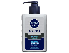 Nivea Men Face Wash, Oil Control For 12Hr Oil Control With 10X Vitamin C Effect, 150 ml