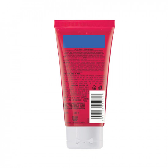 Lakme Blush & Glow Strawberry Refreshing Gel Face Wash 100 g, With 100% Natural Fruit for Glowing Skin - Daily Gentle Exfoliating Facial Cleanser