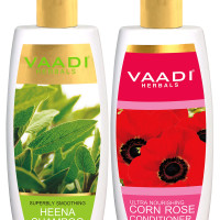 Vaadi Herbals Superbly Smoothing Heena Shampoo, 350ml with Corn Rose Conditioner, 350ml