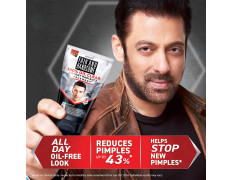 Emami Fair and Handsome Clear Dead Skin Cell Cooling Freshness Charcoal Beads Pimple and Blackhead Reduction Oil Clear Instant Radiance Face Wash For Oily Skin - 100g