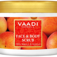 Vaadi Herbals Face and Body Scrub, Walnut and Apricot, 500g