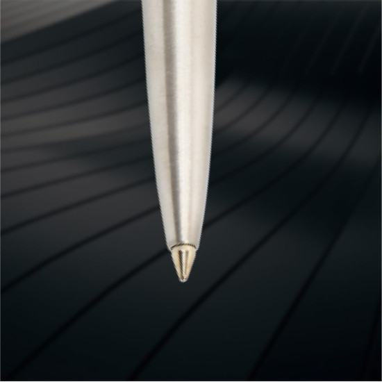 Parker Moments Jotter Steel Chrome Trim Ball Pen (Silver) Parker Moments Jotter Steel Chrome Trim Ball Pen (Silver)