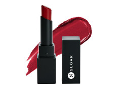 SUGAR Cosmetics Nothing Else Matter Longwear Lipstick for Women | Lasts Up To 8+ Hours| Enriched with Vitamin E | 100% Vegan | 3.2gm - 18 Scarlet Letter
