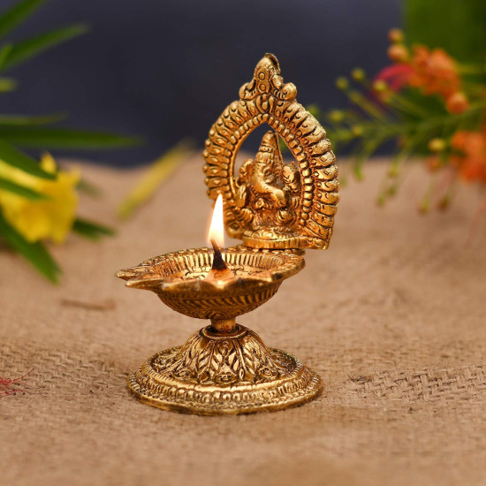 Collectible India Ganesha Diya Oil Lamp - Diwali Diya for Puja Diwali Gift Home Temple Articles Decoration Gifts - Diwali Decoration Items for Home Decor -Return Gift