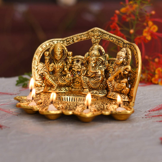 Collectible India Laxmi Ganesh Saraswati Idol Diya Oil Lamp Deepak - Metal Lakshmi Ganesha Showpiece Statue - Traditional Diya for Diwali Puja (8.5 x 5.1 x 4.7, 1 Count)