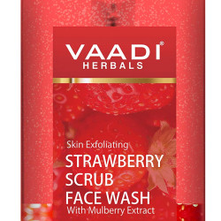 Vaadi Herbals Strawberry Scrub Face Wash with Mulberry Extract - 250ml