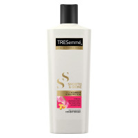 Tresemme Smooth & Shine, Conditioner, 335ml, for Silky Smooth Hair, with Biotin & Silk Protein, Deeply Moisturizes Dry & Frizzy Hair, for Men & Women