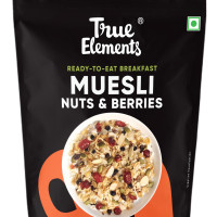 True Elements Crunchy Nuts & Berries Muesli 1kg | Cereal for Breakfast | Diet Food | No Malt extract, Corn flakes or grain flour | No Sugar Candied Fruits | Has Almonds & Cranberries | Healthy breakfast