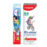 Colgate Toothpaste for Kids (6-9 years) - Natural Strawberry Mint with Wonder Woman Extra Soft Toothbrush