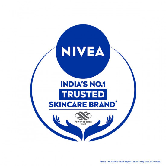 NIVEA Waterlily and oil 125 ml Body Wash| Shower Gel with Scent of Waterlily and Care Oil | Pure Glycerin for Instant Soft & Summer Fresh Skin|Microplastic Free |Clean, Healthy & Moisturized Skin