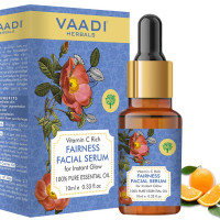 VAADI HERBALS Vitamin C Fairness Facial Serum - Brightens Skin, Lightens Complexion, Protects From Sun Damage, 10 ml