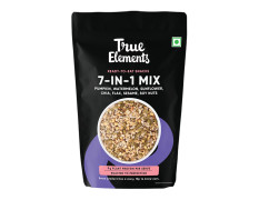 True Elements 7 in 1 Super Seeds & Nut Mix 125g - Pumpkin, Watermelon, Sunflower, Flax, Sesame, Chia Seeds & Soynuts | Mixed Seeds for Eating | Roasted Nuts | Healthy Snacks