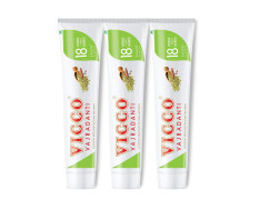 Vicco Vajradanti Ayurvedic Paste, Saunf Flavour, 18 Essential Herbs and Barks, Prevents Bad Breath, For Strong and Healthy Teeth, 160 gms, (Pack of 3)