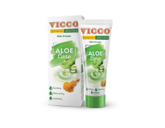 Vicco Turmeric Aloe Vera Skin Cream, Moisturizer for Oily Skin, Pure Aloe Vera & Turmeric Extracts, Ayurvedic, Vegan & Cruelty-Free, Pack of 4 (30 gm)