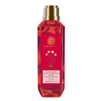 Forest Essentials Ayurvedic Bhring Raj Herb Enriched Head Massage Oil, 200ml & Forest Essentials Hair Conditioner Bhringraj and Shikakai, 50ml