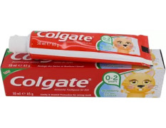 Colgate Anticavity Toothpaste for Kids,Strawberry (0-2 yrs) 50ml Toothpaste (65 g)