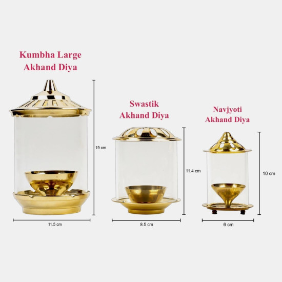 Klassic Navjyoti 4 Inch Akhand Diya with Borosilicate Shade for Mandir, Decorative Brass & Oil Lamp Lantern Diya with Glass Cover for Prayers, Cylindrical Borosilicate Brass Diya (Pack of 1)