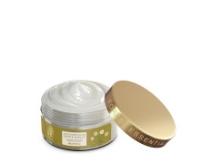 Forest Essentials Intensive Hair Repair Masque Japapatti & Brahmi | Ayurvedic Deep Nourishing Hair Mask | Repairs Dry, Frizzy, Damaged & Chemically Treated Hair | Natural Hair Mask With Banana Pulp and Fresh Herb Infusions of Methi, Brahmi and Nag