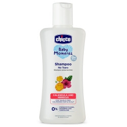 Chicco Baby Moments Shampoo for Tear-Free Bath Times, New Advanced Formula with Natural Ingredients, Suitable for Baby’s Tangle Free, Smooth Hair, No Phenoxyethanol and Parabens (200ml)
