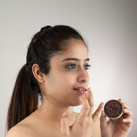 Nat Habit Lip Scrub, Zesty Orange – Mask for Lightening, Pigmentation, Discoloration & Dark Care with Vitamin C, Free from Chemicals & Preservatives (12 gm) Nat Habit Lip Scrub, Zesty Orange – Mask for Lightening, Pigmentation, Discoloration & Dark Care with Vitamin C, Free from Chemicals & Preservatives (12 gm)