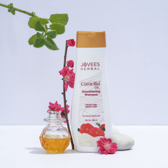 Jovees Camellia Oil Smoothening Shampoo 300 ml