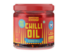 MasterChow Sichuan Chilli Oil (170 GMS) New Launch | Spicy, Crunchy, Garlicky Flavor | Made with Sichuan Peppercorns, Crunchy Garlic & Red Chillies | Gluten-Free | Eat with Momos, Pizza, Noodles