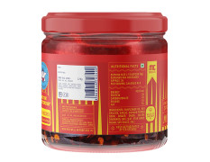 MasterChow Sichuan Chilli Oil (170 GMS) New Launch | Spicy, Crunchy, Garlicky Flavor | Made with Sichuan Peppercorns, Crunchy Garlic & Red Chillies | Gluten-Free | Eat with Momos, Pizza, Noodles