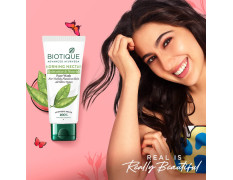 Biotique Morning Nectar Moisturize & Nourish Face Wash | Contains Wild Turmeric, Neem Leaves, & Morning Nectar | Visibly Flawless Skin | Suitable for All Skin Types | 100 ml