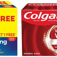 Colgate Plax Pepper Mint Mouthwash, 0% Alcohol - 500 ml & Strong Teeth Cavity Protection Toothpaste & Visible White Teeth Whitening Toothpaste, Pack of 200g ​ (100g X 2)