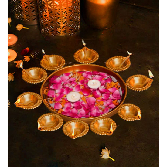 CraftVatika Iron Urli Bowl for Home Decor Decorative Diya Flower Shape Flower | Diwali Decoration Items for Home - Handcrafted Bowl for Floating Flowers and Tea Light Candles Home, Pack of 1 (Gold) CraftVatika Iron Urli Bowl for Home Decor Decorative Diya Flower Shape Flower | Diwali Decoration Items for Home - Handcrafted Bowl for Floating Flowers and Tea Light Candles Home, Pack of 1 (Gold)