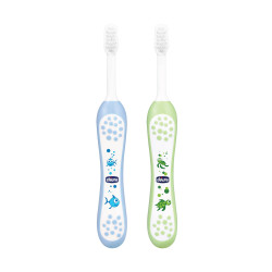 Chicco Baby Manual Toothbrush For Infants (6M-36M), Set Of 2|Extra Soft Tapered Bristles Ideal For Milk Teeth|Bpa Free (Blue, Green)